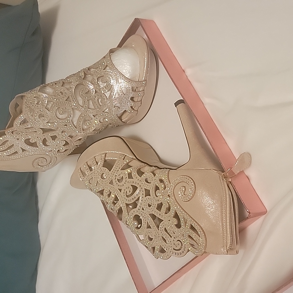 Glitter Heals